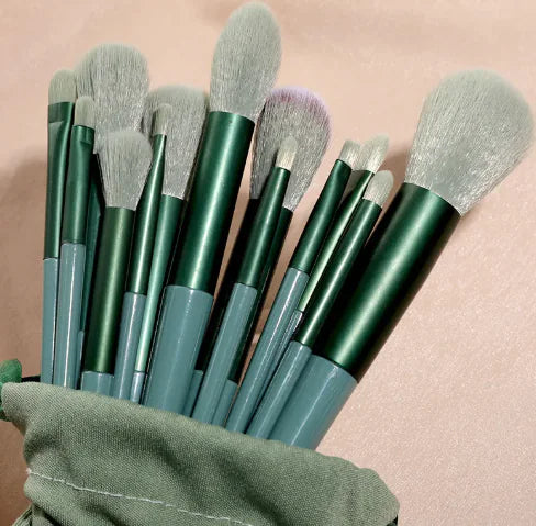 Four Seasons Makeup Brush Set