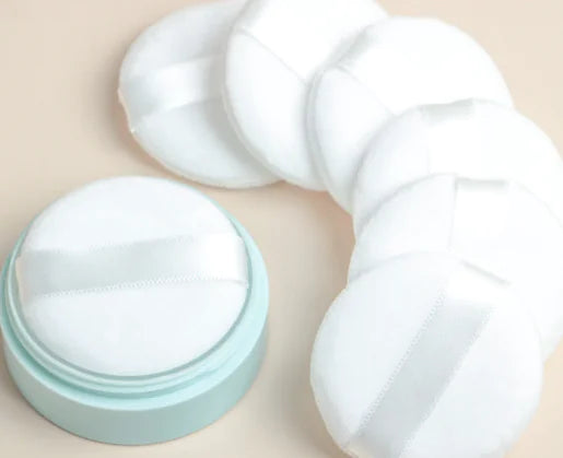 Mini Four-Grid Powder Puff with Soft Velvet Texture